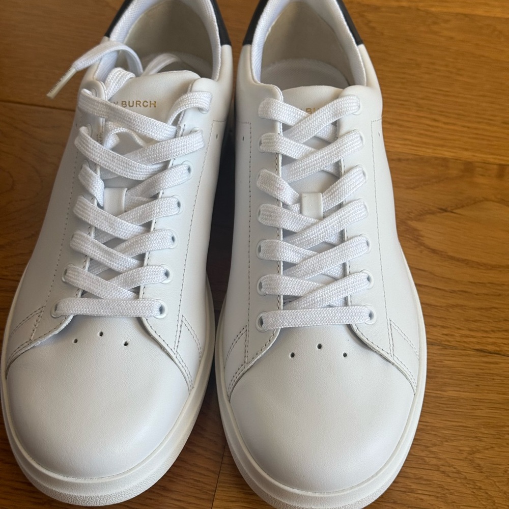 Tory Burch White Leather Sneakers Minimalist Design